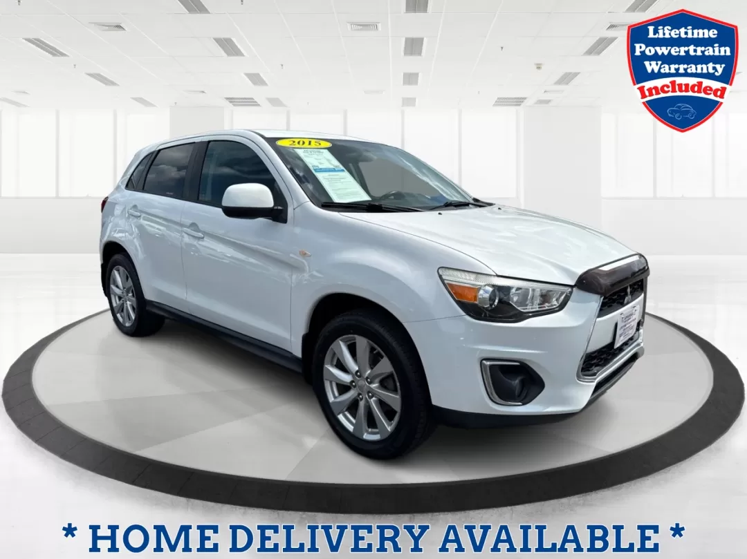 2015 Mitsubishi Outlander ES (4A4AR3AU2FE) with an 2L I-4 DOHC engine, located at 1184 Kauffman Ave, Fairborn, OH, 45324, (937) 908-9800, 39.807072, -84.030914 - Photo#0