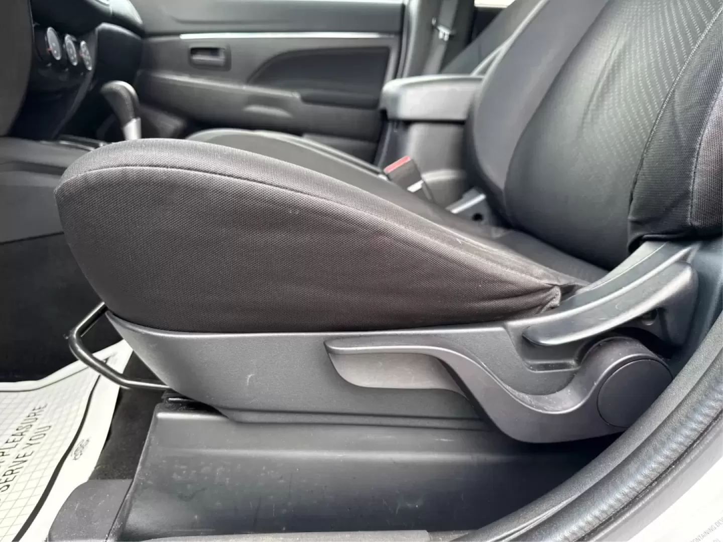 2015 Mitsubishi Outlander ES (4A4AR3AU2FE) with an 2L I-4 DOHC engine, located at 1184 Kauffman Ave, Fairborn, OH, 45324, (937) 908-9800, 39.807072, -84.030914 - **Explore the Open Road with Confidence in This 2015 Mitsubishi Outlander ES! Perfect for Adventurers and Families Alike!**<br /> <br /> Are you on the hunt for a reliable vehicle that can seamlessly transition from daily commutes to weekend getaways? Look no further than this stunning 2015 Mitsubis - Photo#18