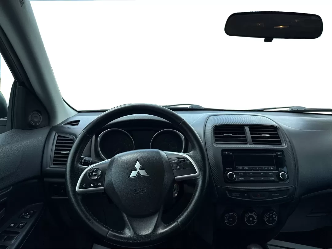 2015 Mitsubishi Outlander ES (4A4AR3AU2FE) with an 2L I-4 DOHC engine, located at 1184 Kauffman Ave, Fairborn, OH, 45324, (937) 908-9800, 39.807072, -84.030914 - Photo#21