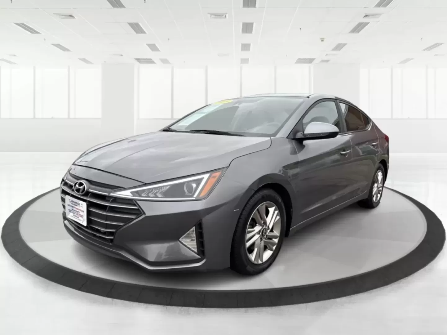 2019 Hyundai Elantra SEL (5NPD84LF5KH) with an Nu 2L I-4 DOHC engine, located at 1951 S Dayton Lakeview Rd., New Carlisle, OH, 45344, (937) 908-9800, 39.890999, -84.050255 - **Discover Your Next Adventure with the 2019 Hyundai Elantra SEL! Perfect for Everyday Life and Weekend Getaways!**<br /> <br /> Are you searching for a reliable vehicle that seamlessly fits into your everyday routine while also being ready for weekend adventures? Look no further than the stunning 2 - Photo#8
