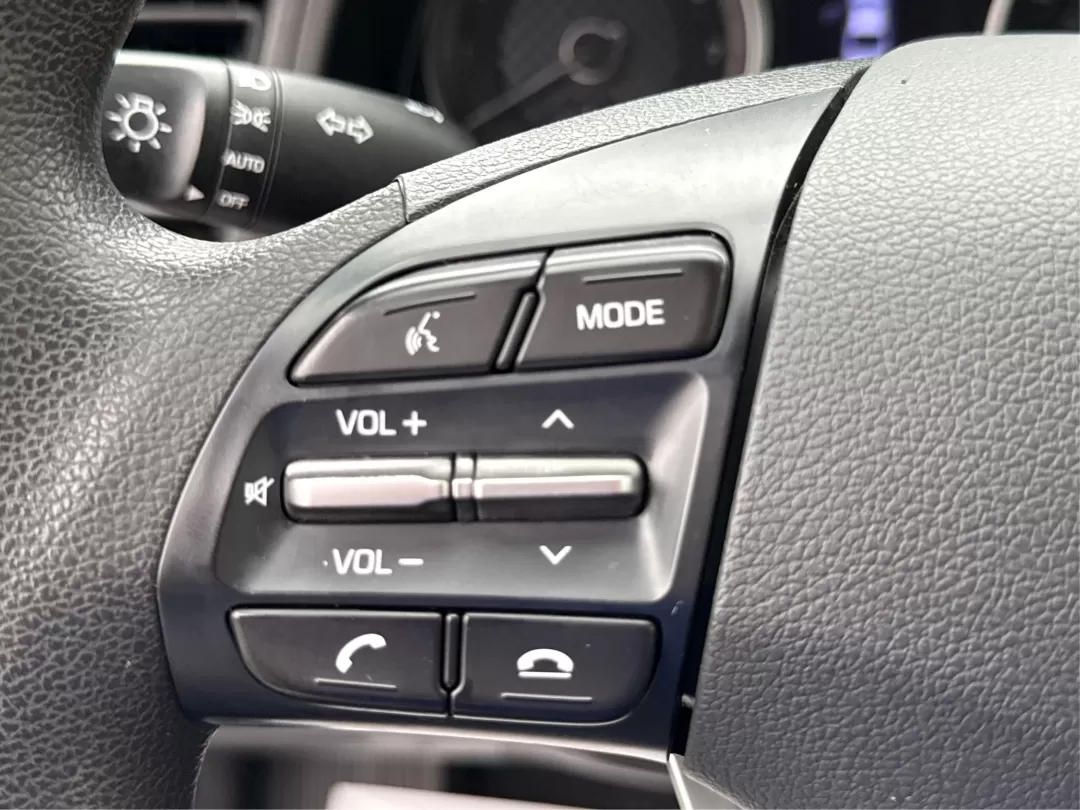 2019 Hyundai Elantra SEL (5NPD84LF5KH) with an Nu 2L I-4 DOHC engine, located at 1951 S Dayton Lakeview Rd., New Carlisle, OH, 45344, (937) 908-9800, 39.890999, -84.050255 - Photo#16