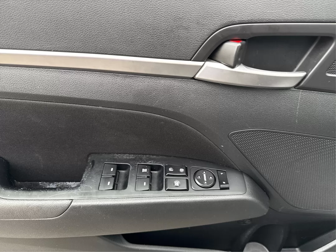 2019 Hyundai Elantra SEL (5NPD84LF5KH) with an Nu 2L I-4 DOHC engine, located at 1951 S Dayton Lakeview Rd., New Carlisle, OH, 45344, (937) 908-9800, 39.890999, -84.050255 - Photo#19