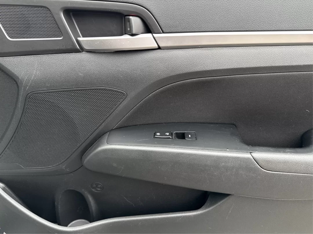2019 Hyundai Elantra SEL (5NPD84LF5KH) with an Nu 2L I-4 DOHC engine, located at 1951 S Dayton Lakeview Rd., New Carlisle, OH, 45344, (937) 908-9800, 39.890999, -84.050255 - Photo#20