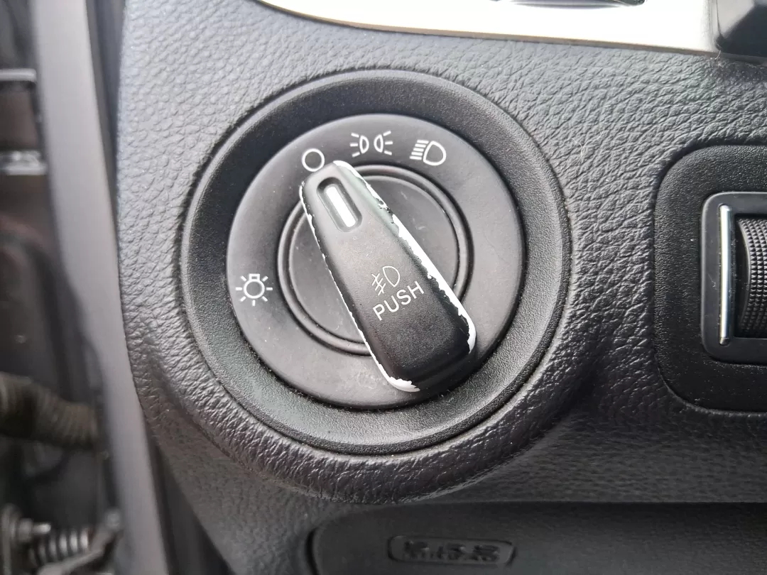 2015 Dodge Journey SXT (3C4PDCBB2FT) with an Other engine, located at 1951 S Dayton Lakeview Rd., New Carlisle, OH, 45344, (937) 908-9800, 39.890999, -84.050255 - Photo#17