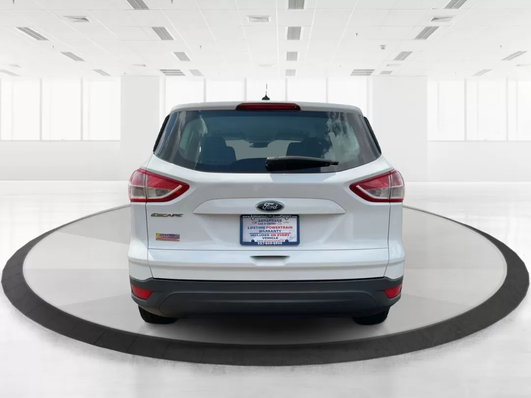2015 Ford Escape S (1FMCU0F71FU) with an Duratec 2.5L I-4 DOHC engine, located at 1184 Kauffman Ave, Fairborn, OH, 45324, (937) 908-9800, 39.807072, -84.030914 - Photo#3