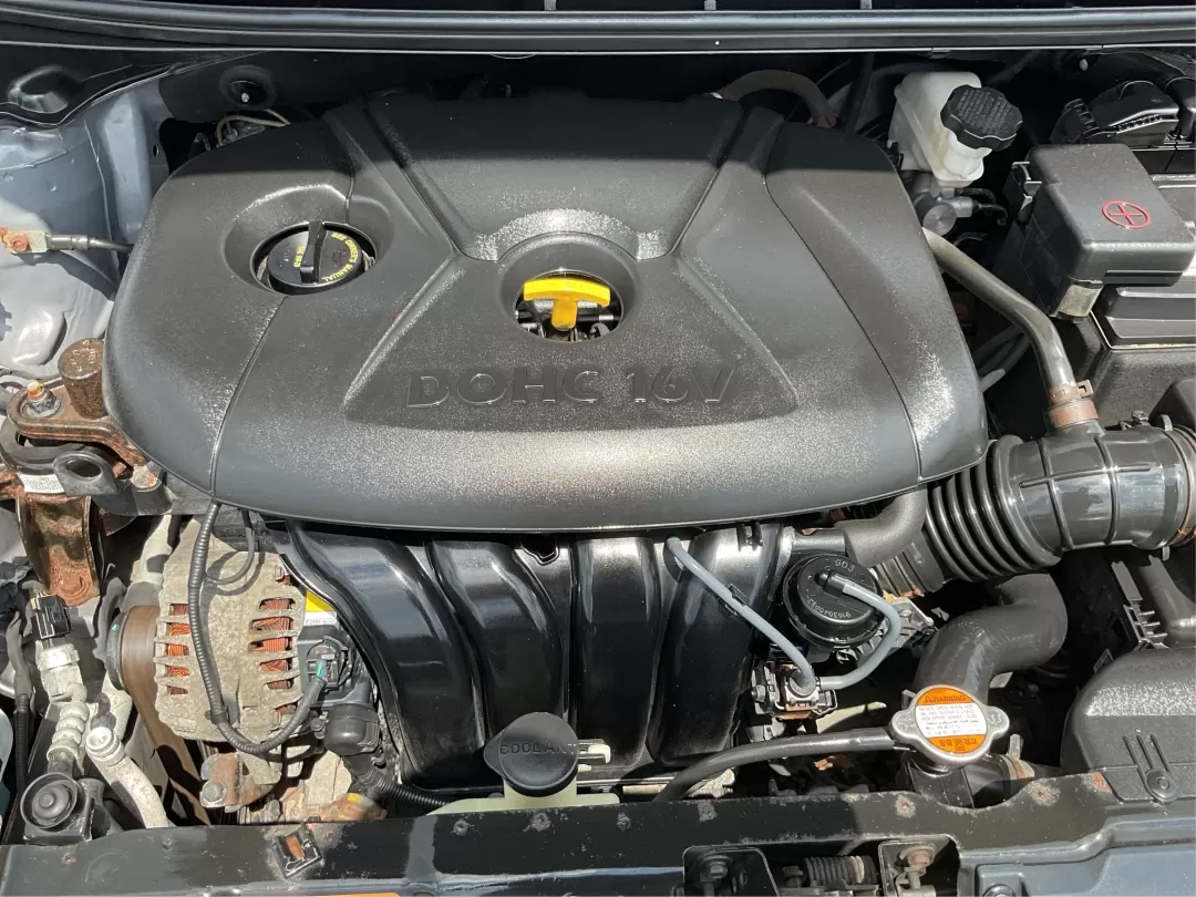2012 Hyundai Elantra GLS (Ulsan Plant) (KMHDH4AE1CU) with an 1.8L I-4 DOHC engine, located at 1184 Kauffman Ave, Fairborn, OH, 45324, (937) 908-9800, 39.807072, -84.030914 - Photo#11