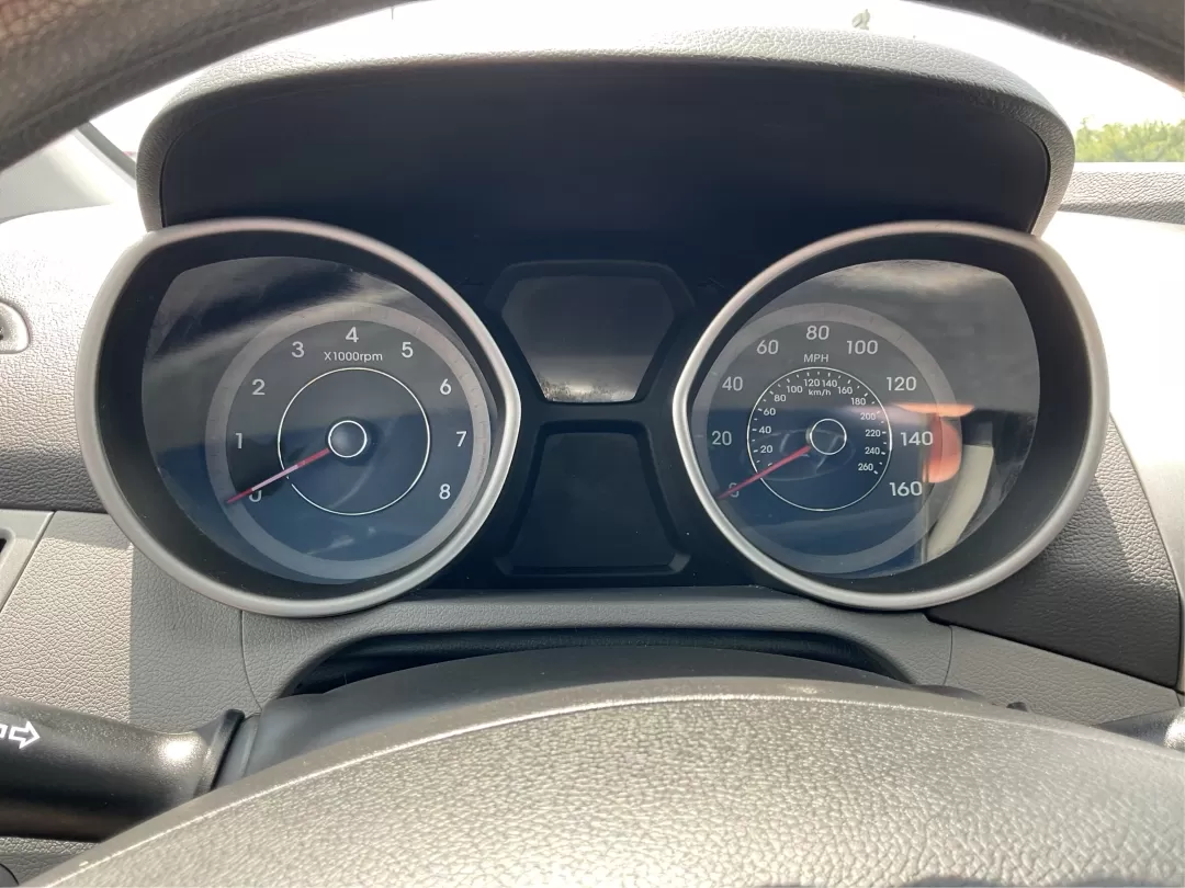 2012 Hyundai Elantra GLS (Ulsan Plant) (KMHDH4AE1CU) with an 1.8L I-4 DOHC engine, located at 1184 Kauffman Ave, Fairborn, OH, 45324, (937) 908-9800, 39.807072, -84.030914 - Photo#15