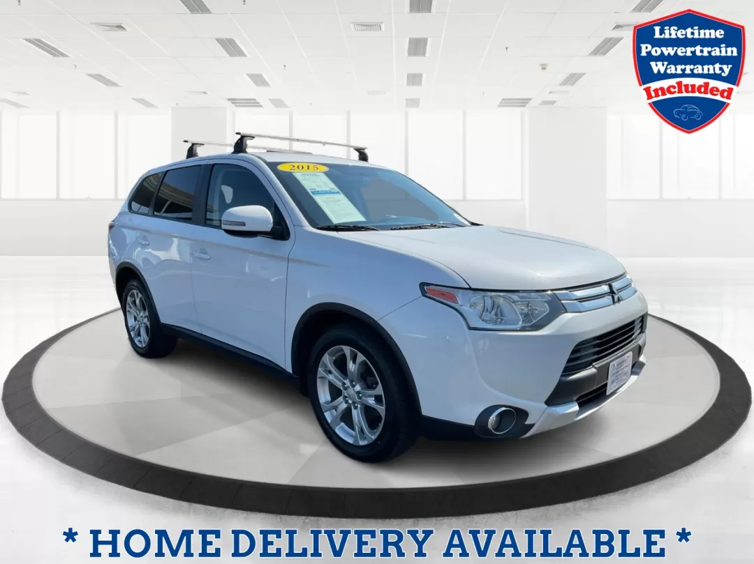 2015 Mitsubishi Outlander SE (JA4AZ3A30FZ) with an 2.4L I-4 variable valve control engine, located at 4508 South Dixie Dr, Moraine, OH, 45439, (937) 908-9800, 39.689976, -84.218452 - 2015 Mitsubishi Outlander SE - Photo#0