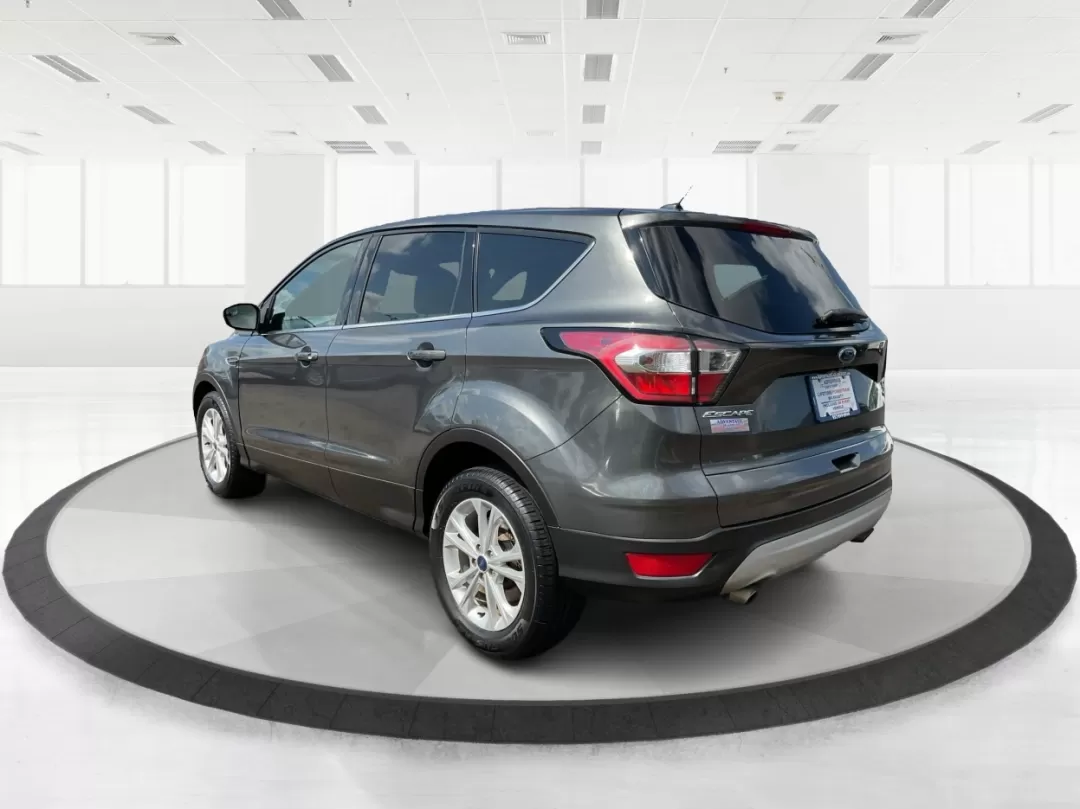 2017 Ford Escape SE (1FMCU0GD7HU) with an Other engine, located at 1099 N County Rd 25A , Troy, OH, 45373, (937) 908-9800, 40.057079, -84.212883 - 2017 Ford Escape SE - Photo#4