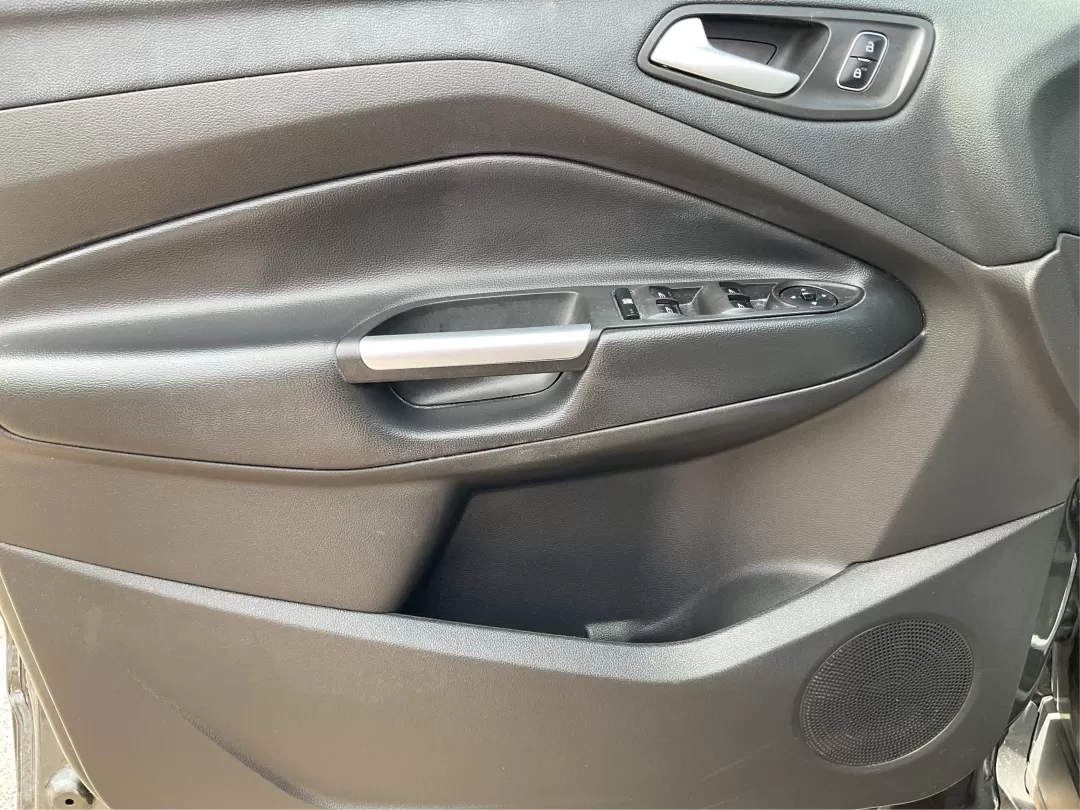 2017 Ford Escape SE (1FMCU0GD7HU) with an Other engine, located at 1099 N County Rd 25A , Troy, OH, 45373, (937) 908-9800, 40.057079, -84.212883 - 2017 Ford Escape SE - Photo#19