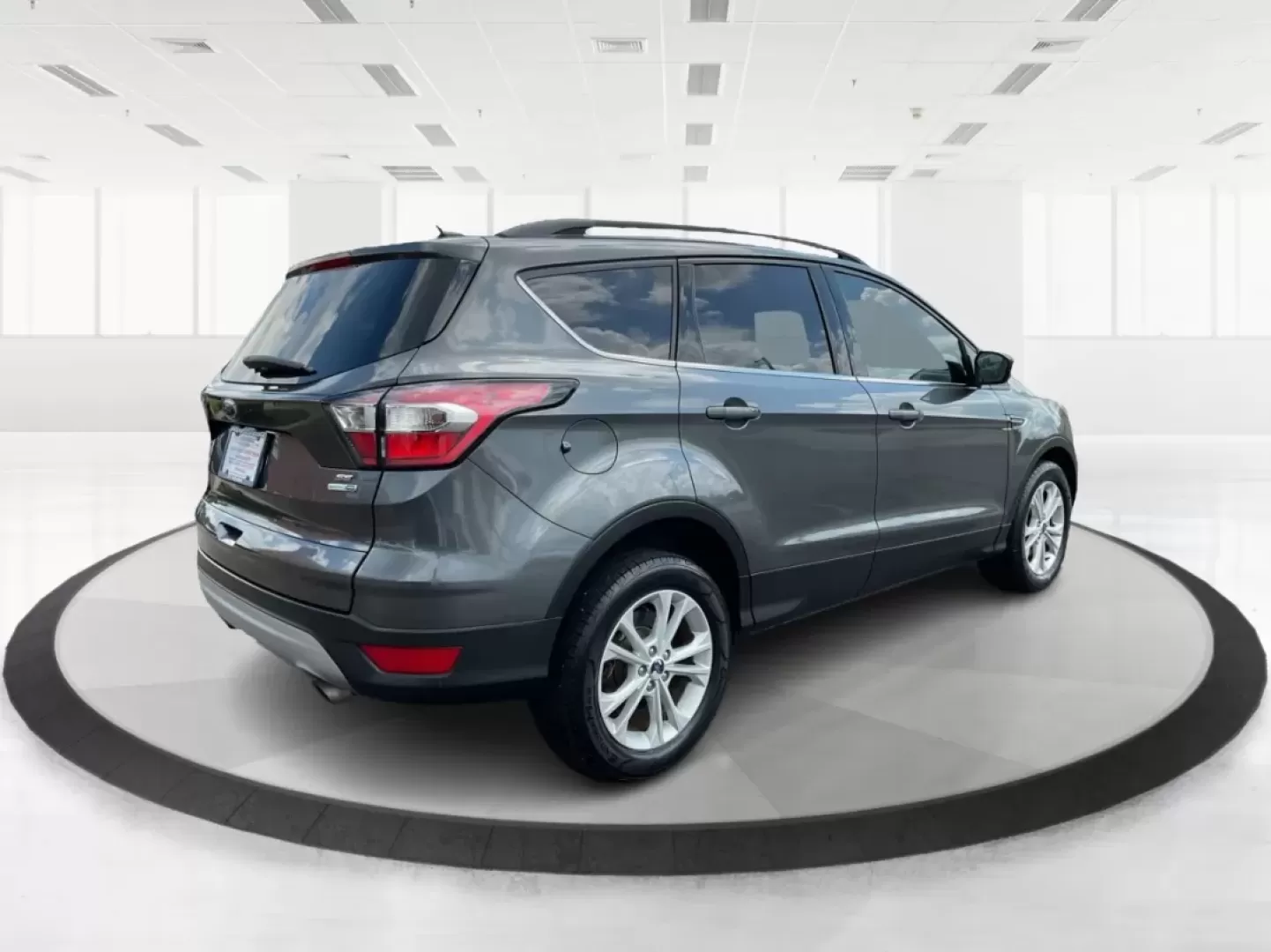 2017 Ford Escape SE (1FMCU9GD7HU) with an Other engine, located at 880 E. National Road, Vandalia, OH, 45377, (937) 908-9800, 39.891918, -84.183594 - Photo#2