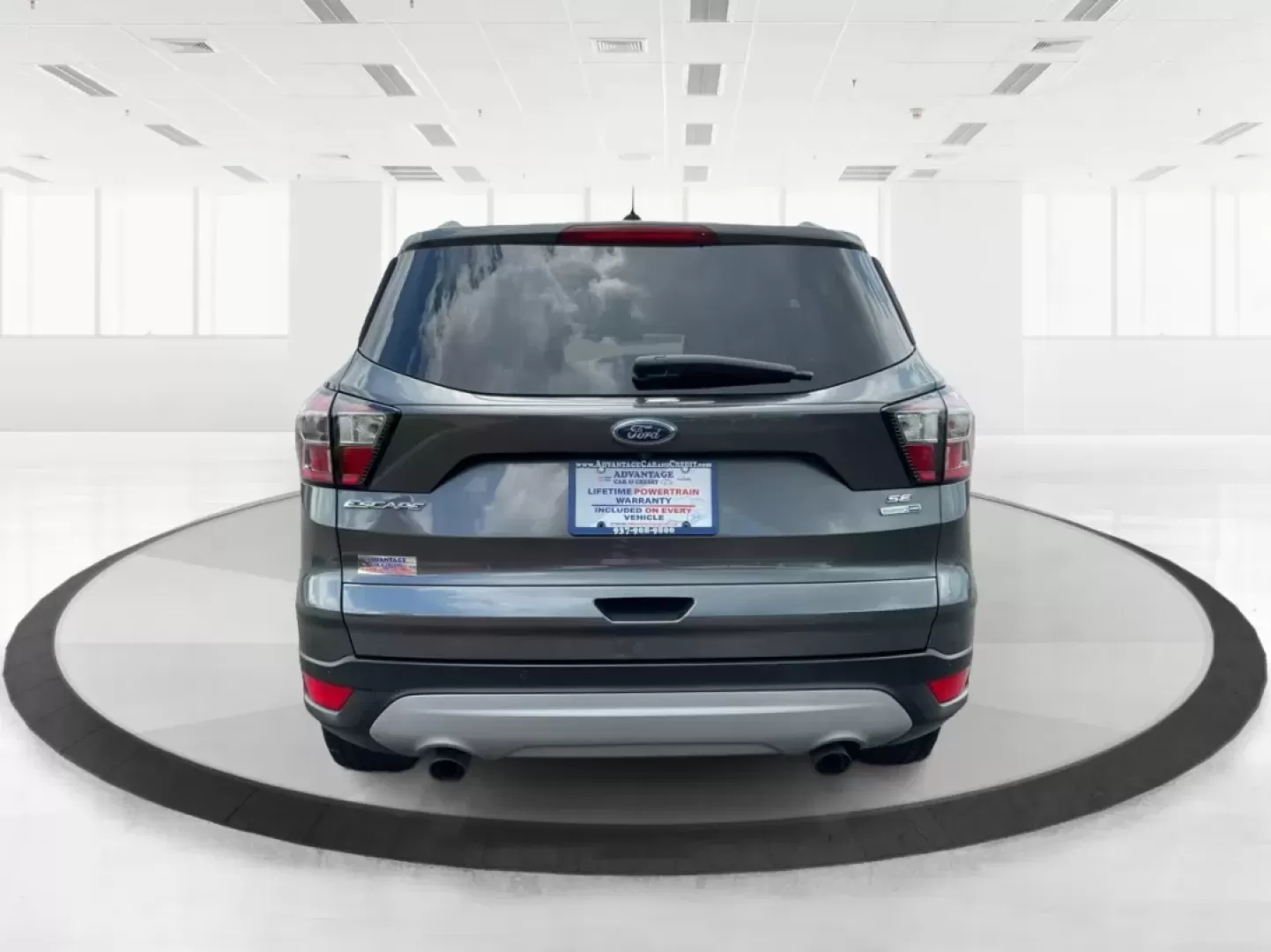 2017 Ford Escape SE (1FMCU9GD7HU) with an Other engine, located at 880 E. National Road, Vandalia, OH, 45377, (937) 908-9800, 39.891918, -84.183594 - Photo#3