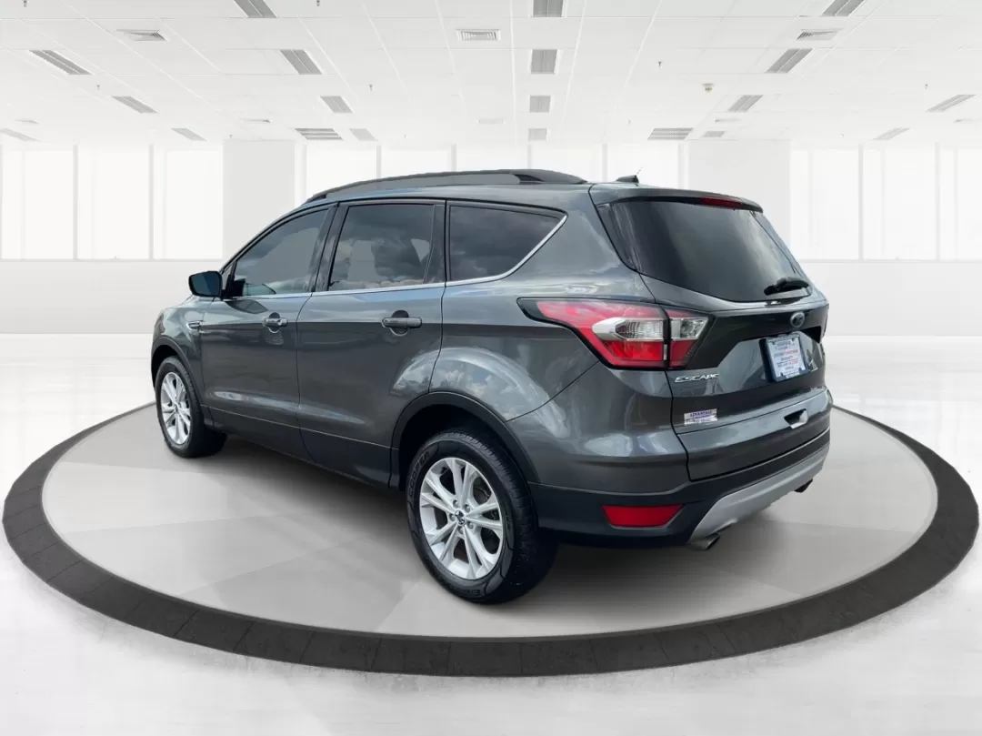 2017 Ford Escape SE (1FMCU9GD7HU) with an Other engine, located at 880 E. National Road, Vandalia, OH, 45377, (937) 908-9800, 39.891918, -84.183594 - 2017 Ford Escape SE - Photo#4