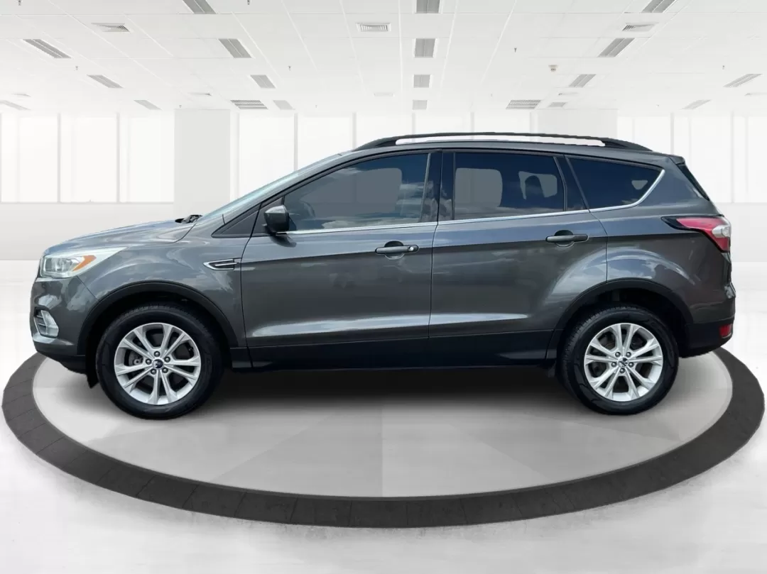 2017 Ford Escape SE (1FMCU9GD7HU) with an Other engine, located at 880 E. National Road, Vandalia, OH, 45377, (937) 908-9800, 39.891918, -84.183594 - 2017 Ford Escape SE - Photo#5