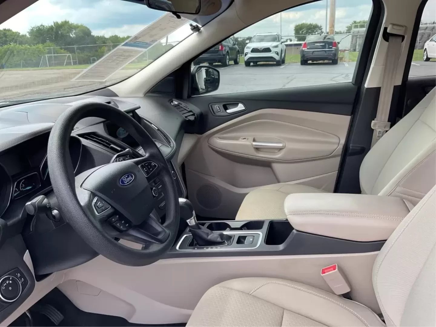 2017 Ford Escape SE (1FMCU9GD7HU) with an Other engine, located at 880 E. National Road, Vandalia, OH, 45377, (937) 908-9800, 39.891918, -84.183594 - Photo#9