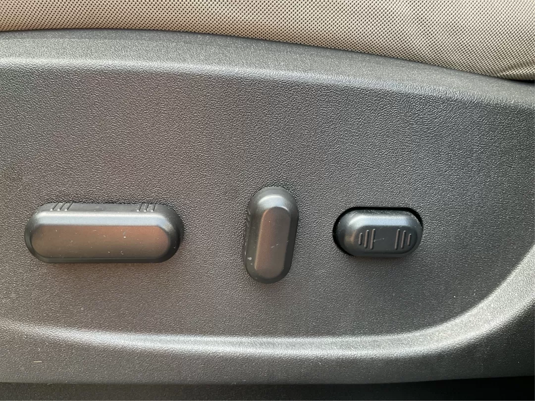 2017 Ford Escape SE (1FMCU9GD7HU) with an Other engine, located at 880 E. National Road, Vandalia, OH, 45377, (937) 908-9800, 39.891918, -84.183594 - 2017 Ford Escape SE - Photo#18
