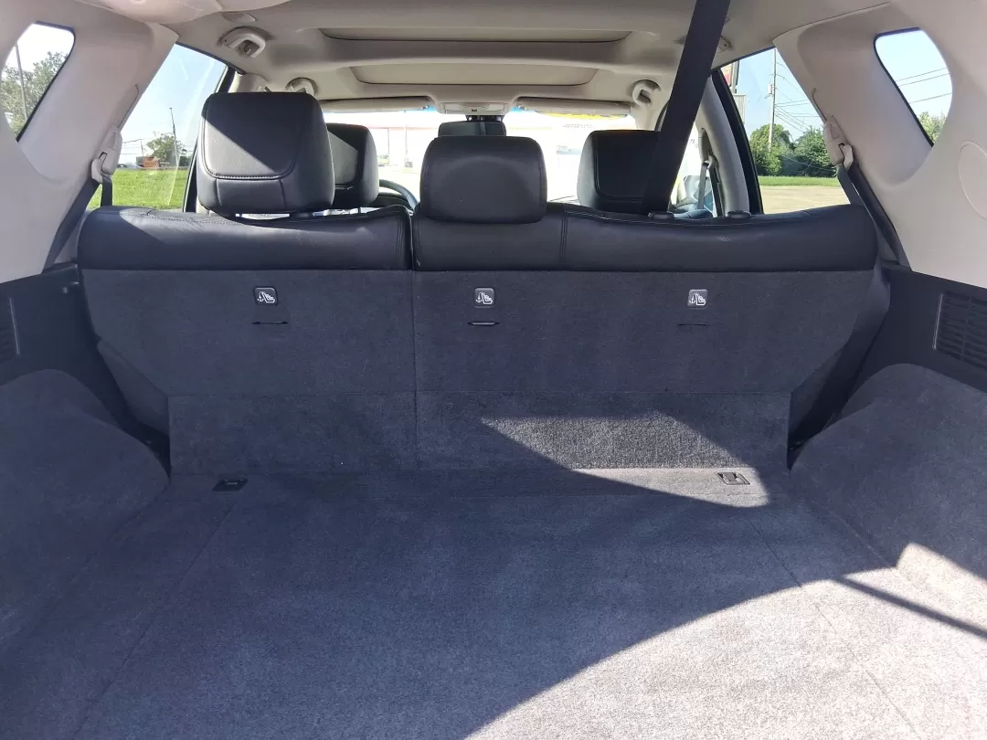 2013 Nissan Murano LE (JN8AZ1MW9DW) with an 3.5L V-6 DOHC engine, located at 8750 N County Rd 25A, Piqua, OH, 45356, (937) 908-9800, 40.164391, -84.232513 - Photo#12