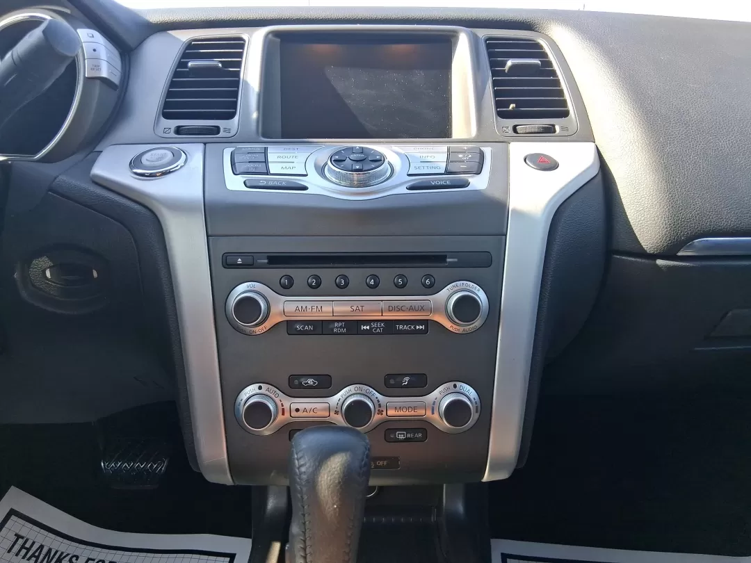 2013 Nissan Murano LE (JN8AZ1MW9DW) with an 3.5L V-6 DOHC engine, located at 8750 N County Rd 25A, Piqua, OH, 45356, (937) 908-9800, 40.164391, -84.232513 - Photo#13