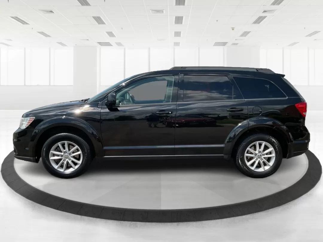 2017 Dodge Journey SXT (3C4PDCBG0HT) with an Other engine, located at 880 E. National Road, Vandalia, OH, 45377, (937) 908-9800, 39.891918, -84.183594 - 2017 Dodge Journey SXT - Photo#5