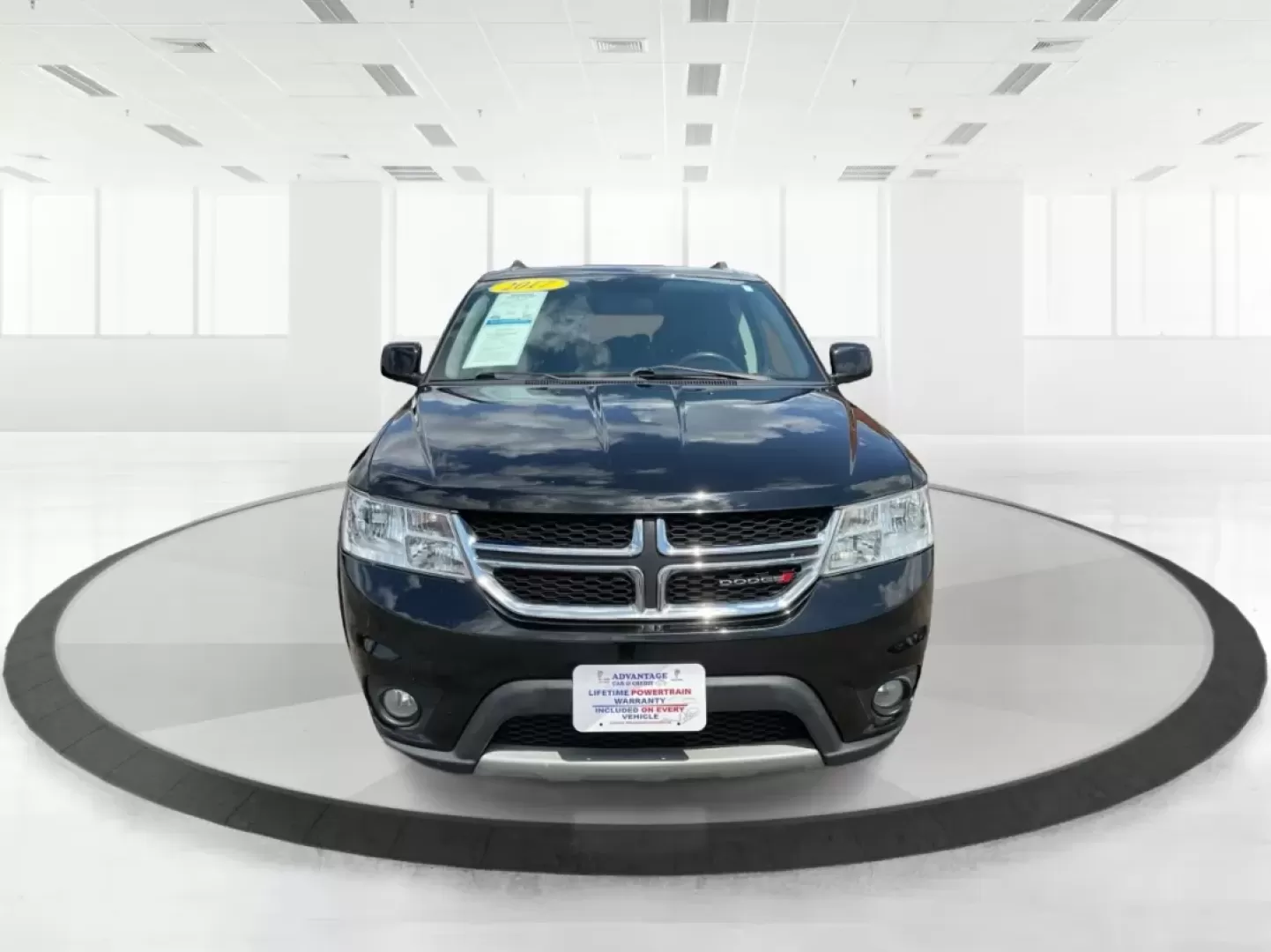 2017 Dodge Journey SXT (3C4PDCBG0HT) with an Other engine, located at 880 E. National Road, Vandalia, OH, 45377, (937) 908-9800, 39.891918, -84.183594 - Are you ready to elevate your family adventures or daily commutes? The 2017 Dodge Journey SXT is your perfect partner for every journey, offering an ideal blend of comfort, space, and versatility. Whether you're navigating the bustling streets of Vandalia, OH, or heading out for a weekend getaway, t - Photo#7