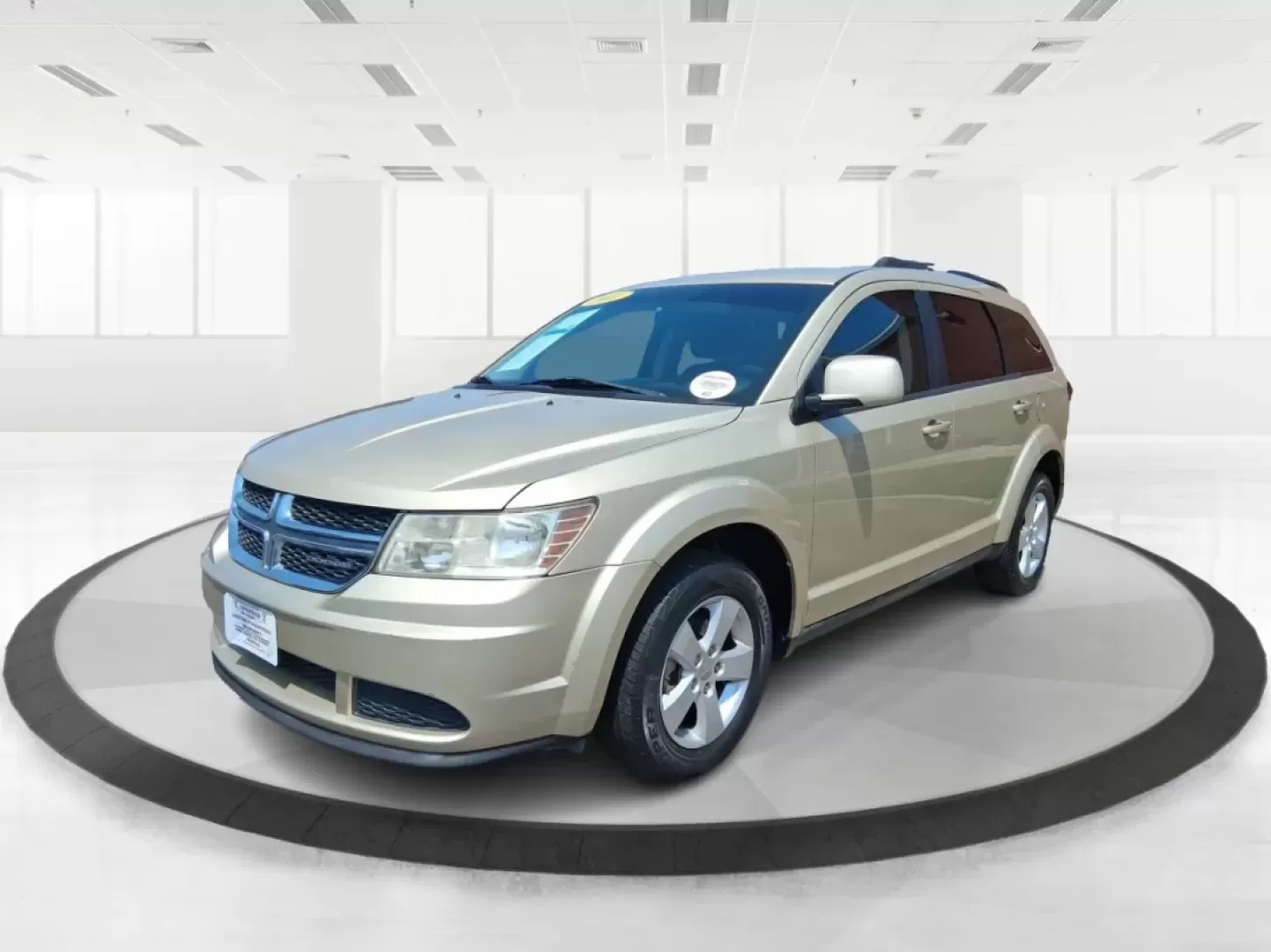 2011 Dodge Journey Mainstreet (3D4PG1FG9BT) with an 3.6L V6 DOHC 24V engine, 6-Speed Automatic transmission, located at 4508 South Dixie Dr, Moraine, OH, 45439, (937) 908-9800, 39.689976, -84.218452 - Are you in search of a versatile SUV that fits seamlessly into your active lifestyle? Look no further than this 2011 Dodge Journey Mainstreet, available now at Advantage Car and Credit - Moraine, located at 4508 South Dixie Dr, Moraine, OH 45439. This spacious and well-equipped SUV is not just a veh - Photo#8
