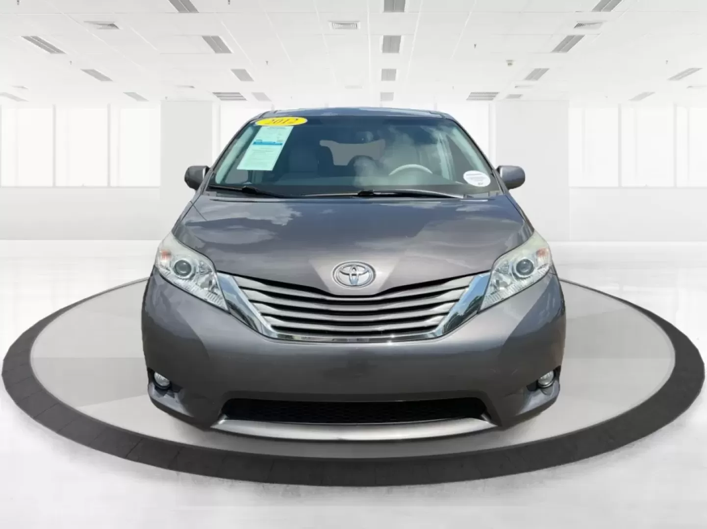 2012 Toyota Sienna XLE V6 8 Passenger (5TDYK3DC7CS) with an 3.5L V-6 DOHC engine, located at 4508 South Dixie Dr, Moraine, OH, 45439, (937) 908-9800, 39.689976, -84.218452 - **Unleash Your Family Adventures with the 2012 Toyota Sienna XLE V6!** <br /> <br /> Are you ready to elevate your family's travel experiences? The 2012 Toyota Sienna XLE V6 8 Passenger is the perfect blend of comfort, space, and reliability, designed for families who love to explore. Whether you're - Photo#7