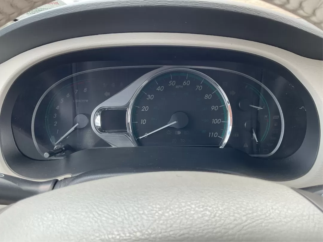 2012 Toyota Sienna XLE V6 8 Passenger (5TDYK3DC7CS) with an 3.5L V-6 DOHC engine, located at 4508 South Dixie Dr, Moraine, OH, 45439, (937) 908-9800, 39.689976, -84.218452 - 2012 Toyota Sienna XLE V6 8 Passenger - Photo#15