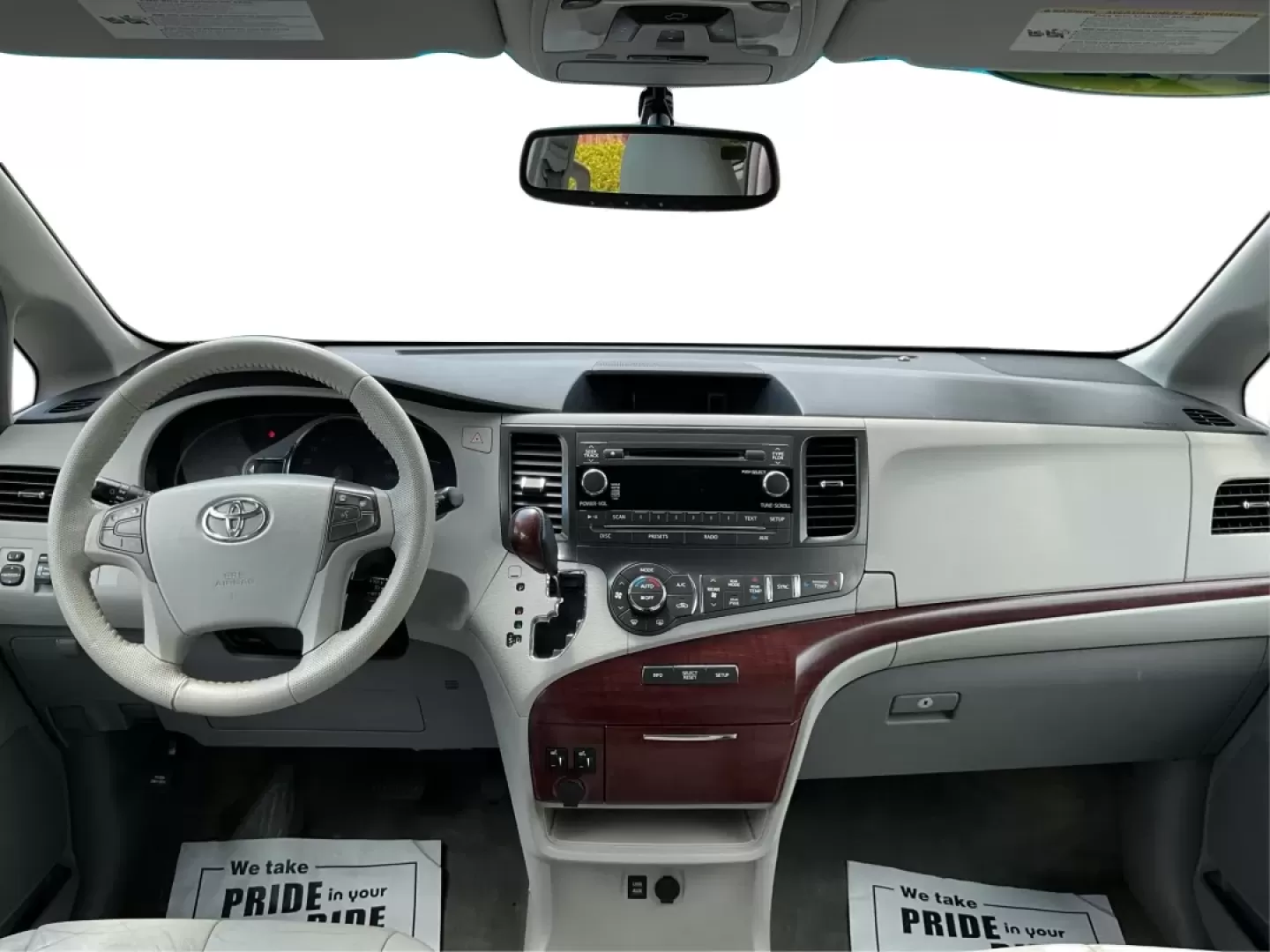 2012 Toyota Sienna XLE V6 8 Passenger (5TDYK3DC7CS) with an 3.5L V-6 DOHC engine, located at 4508 South Dixie Dr, Moraine, OH, 45439, (937) 908-9800, 39.689976, -84.218452 - **Unleash Your Family Adventures with the 2012 Toyota Sienna XLE V6!** <br /> <br /> Are you ready to elevate your family's travel experiences? The 2012 Toyota Sienna XLE V6 8 Passenger is the perfect blend of comfort, space, and reliability, designed for families who love to explore. Whether you're - Photo#20