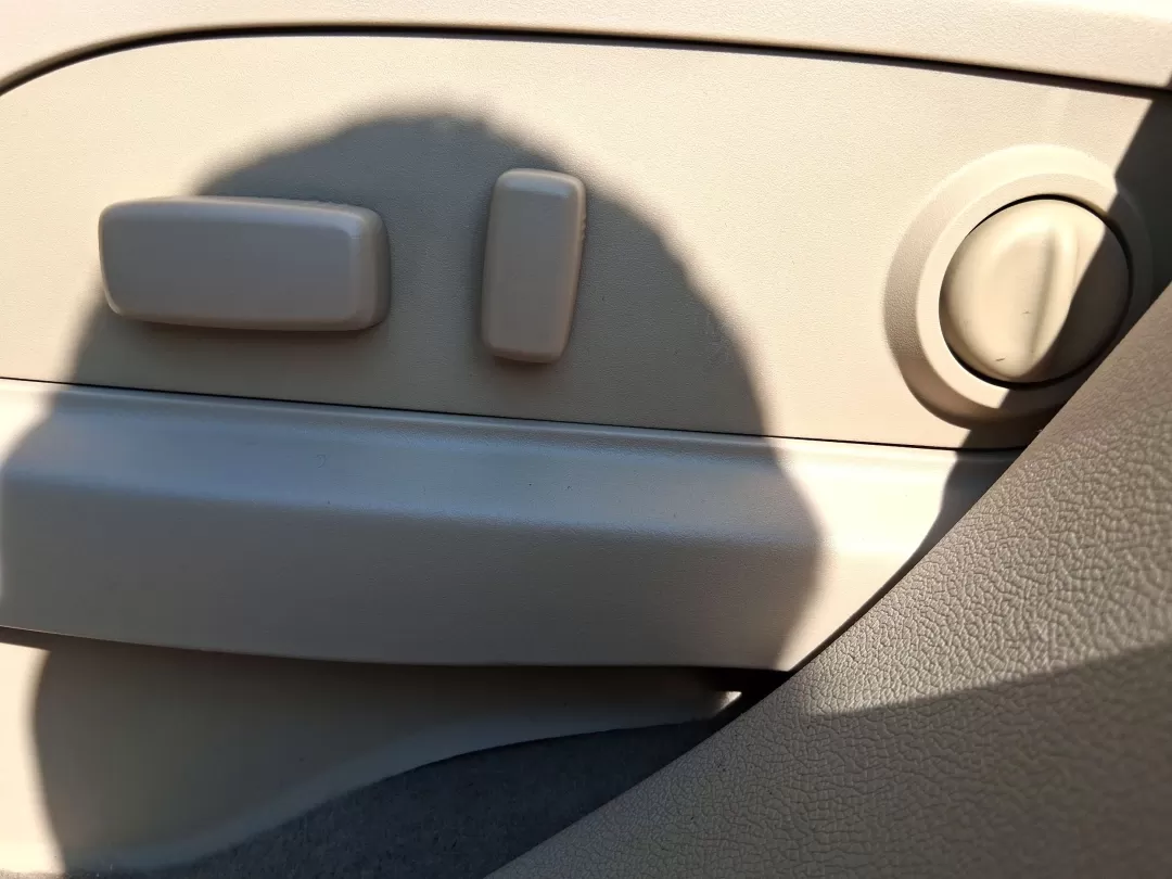2012 Buick Enclave Premium (5GAKRDED6CJ) with an 3.6L V-6 gasoline direct injection engine, located at 1951 S Dayton Lakeview Rd., New Carlisle, OH, 45344, (937) 908-9800, 39.890999, -84.050255 - Photo#17