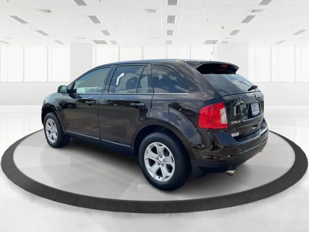 2013 Ford Edge SEL (2FMDK3JC0DB) with an Other engine, located at 4508 South Dixie Dr, Moraine, OH, 45439, (937) 908-9800, 39.689976, -84.218452 - 2013 Ford Edge SEL - Photo#4