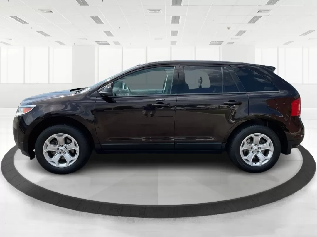2013 Ford Edge SEL (2FMDK3JC0DB) with an Other engine, located at 4508 South Dixie Dr, Moraine, OH, 45439, (937) 908-9800, 39.689976, -84.218452 - 2013 Ford Edge SEL - Photo#5