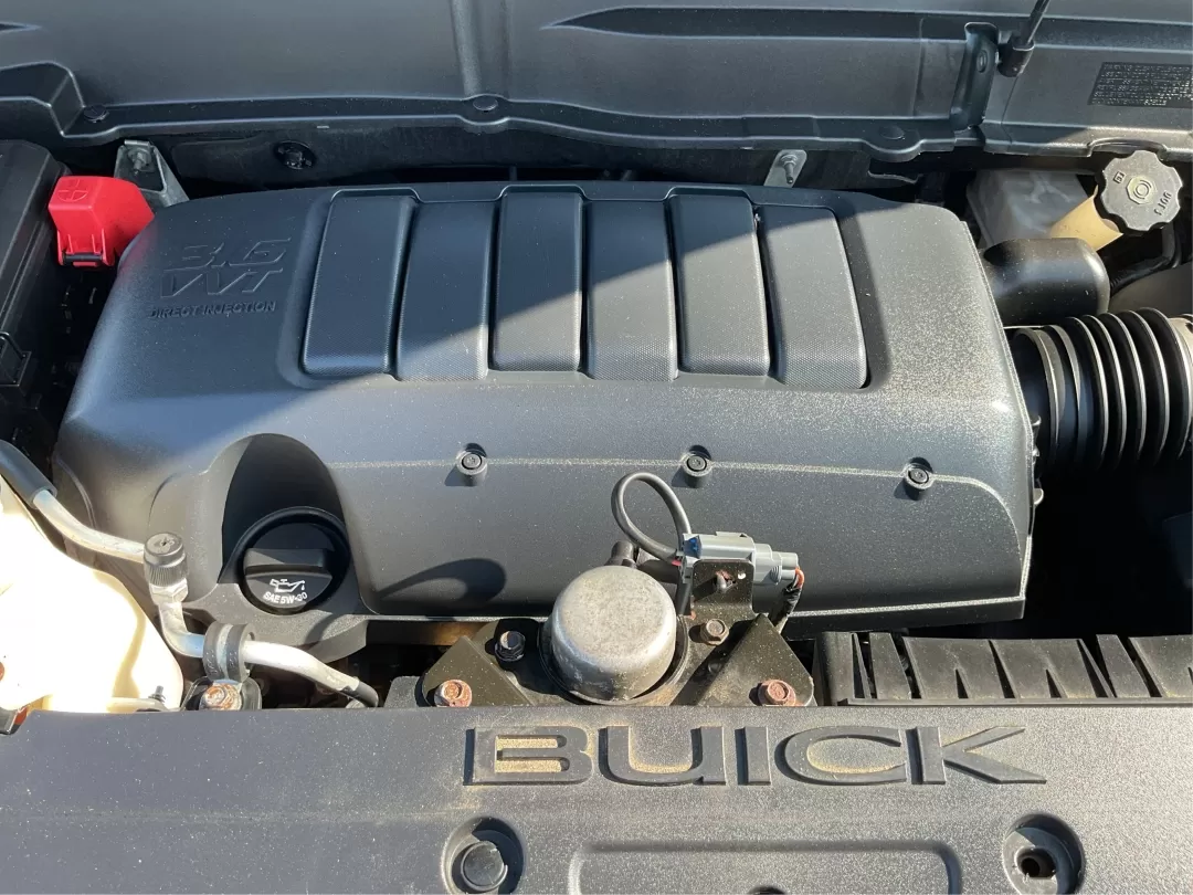 2010 Buick Enclave 2XL (5GALVCED3AJ) with an 3.6L V-6 gasoline direct injection engine, located at 4508 South Dixie Dr, Moraine, OH, 45439, (937) 908-9800, 39.689976, -84.218452 - Third Row - Photo#11