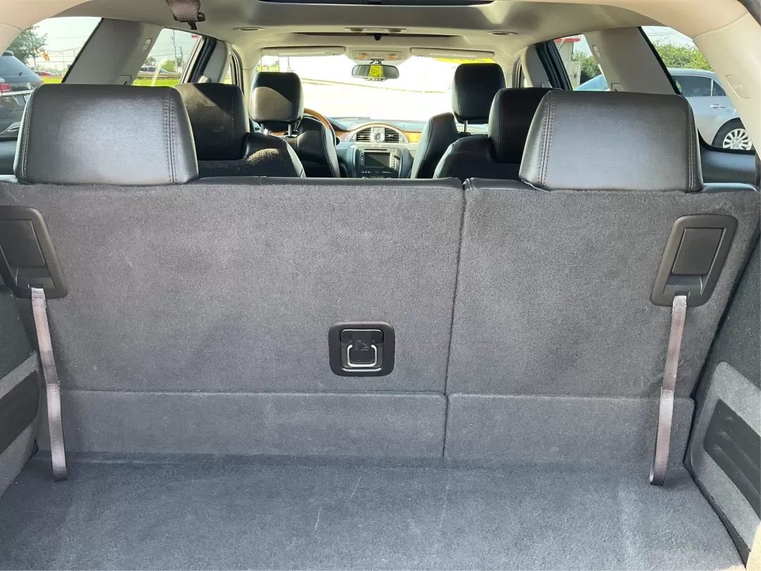 2010 Buick Enclave 2XL (5GALVCED3AJ) with an 3.6L V-6 gasoline direct injection engine, located at 4508 South Dixie Dr, Moraine, OH, 45439, (937) 908-9800, 39.689976, -84.218452 - Third Row - Photo#12