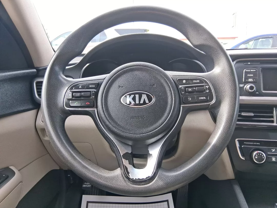 2016 Kia Optima LX (5XXGT4L36GG) with an Theta II 2.4L I-4 gasoline direct injection engine, located at 1951 S Dayton Lakeview Rd., New Carlisle, OH, 45344, (937) 908-9800, 39.890999, -84.050255 - Photo#16
