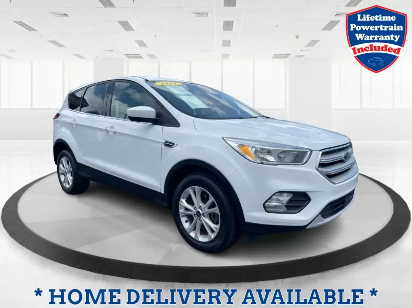 2019 Ford Escape SE (1FMCU9GD2KU) with an Other engine, located at 1951 S Dayton Lakeview Rd., New Carlisle, OH, 45344, (937) 908-9800, 39.890999, -84.050255 - **Discover Your Next Adventure with the 2019 Ford Escape SE at Advantage Car and Credit!**<br /> <br /> Are you ready to elevate your daily drives and weekend adventures? The 2019 Ford Escape SE is designed for those who crave versatility and comfort in their rides, making it an ideal choice for fam - Photo#0
