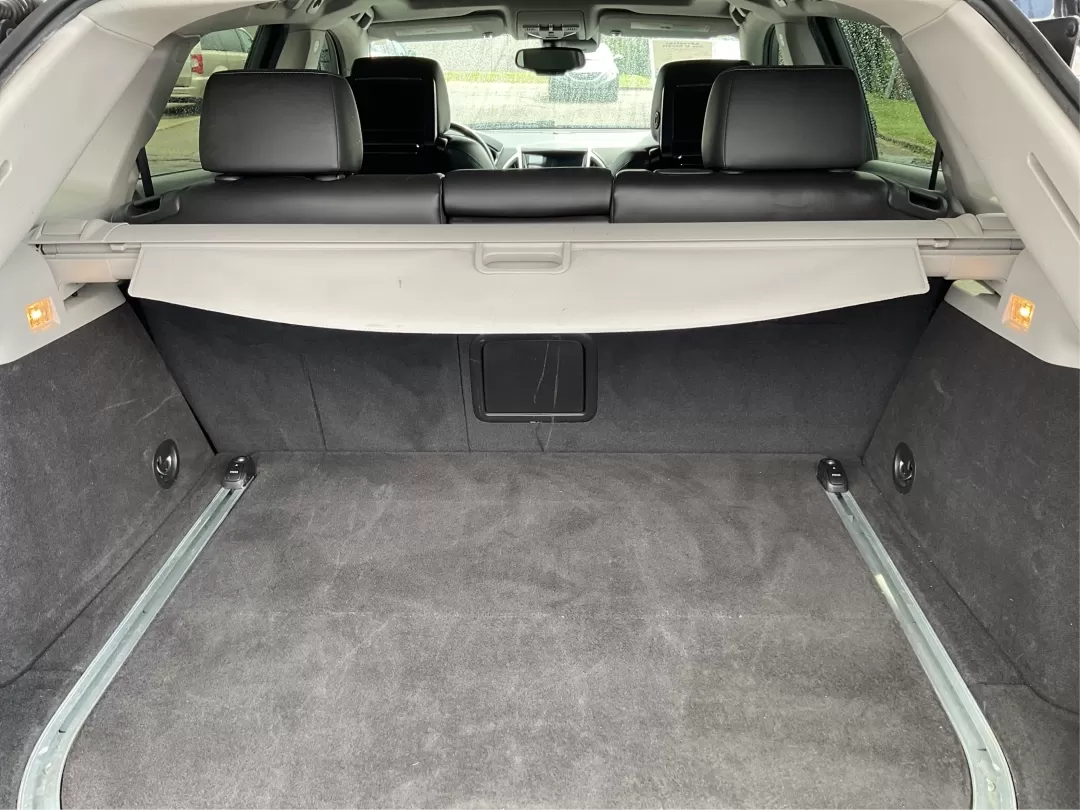 2013 Cadillac SRX Premium Collection (3GYFNJE34DS) with an 3.6L V-6 gasoline direct injection engine, located at 401 Woodman Dr, Riverside, OH, 45431, (937) 908-9800, 39.760899, -84.123421 - Photo#12
