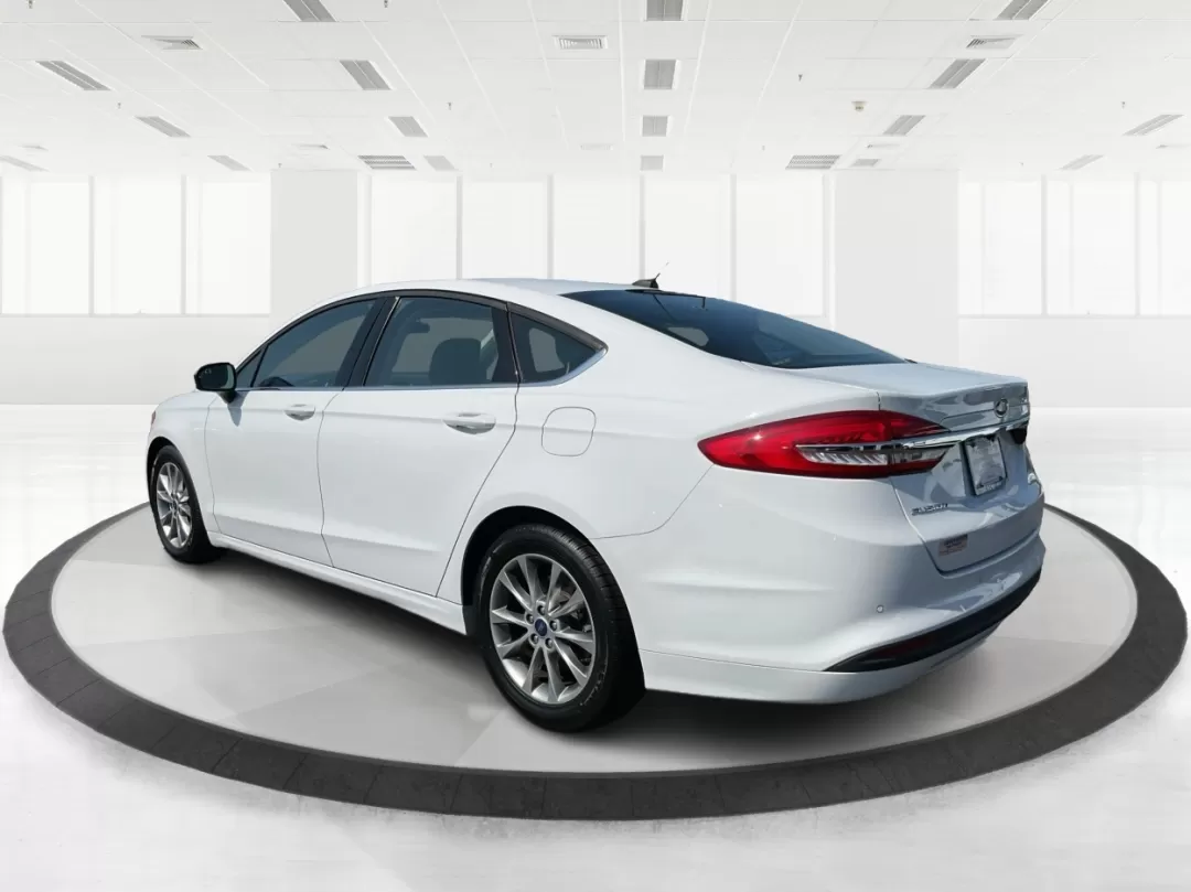2017 Ford Fusion SE (3FA6P0H78HR) with an Other engine, located at 8750 N County Rd 25A, Piqua, OH, 45356, (937) 908-9800, 40.164391, -84.232513 - Photo#4