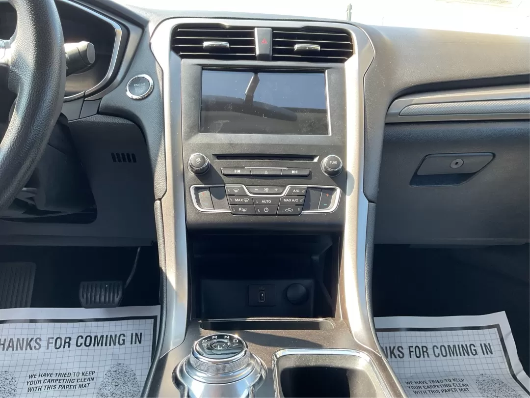 2017 Ford Fusion SE (3FA6P0H78HR) with an Other engine, located at 8750 N County Rd 25A, Piqua, OH, 45356, (937) 908-9800, 40.164391, -84.232513 - Photo#13