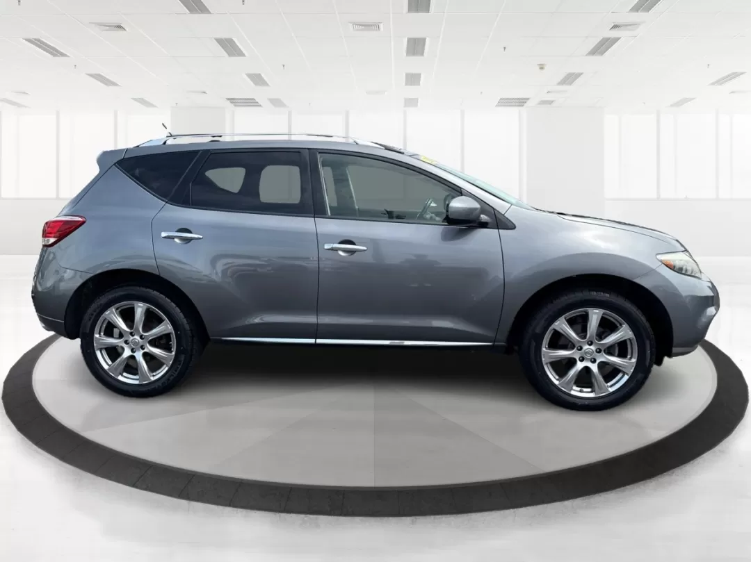 2014 Nissan Murano LE (JN8AZ1MW3EW) with an 3.5L V-6 DOHC engine, located at 1099 N County Rd 25A , Troy, OH, 45373, (937) 908-9800, 40.057079, -84.212883 - Photo#1