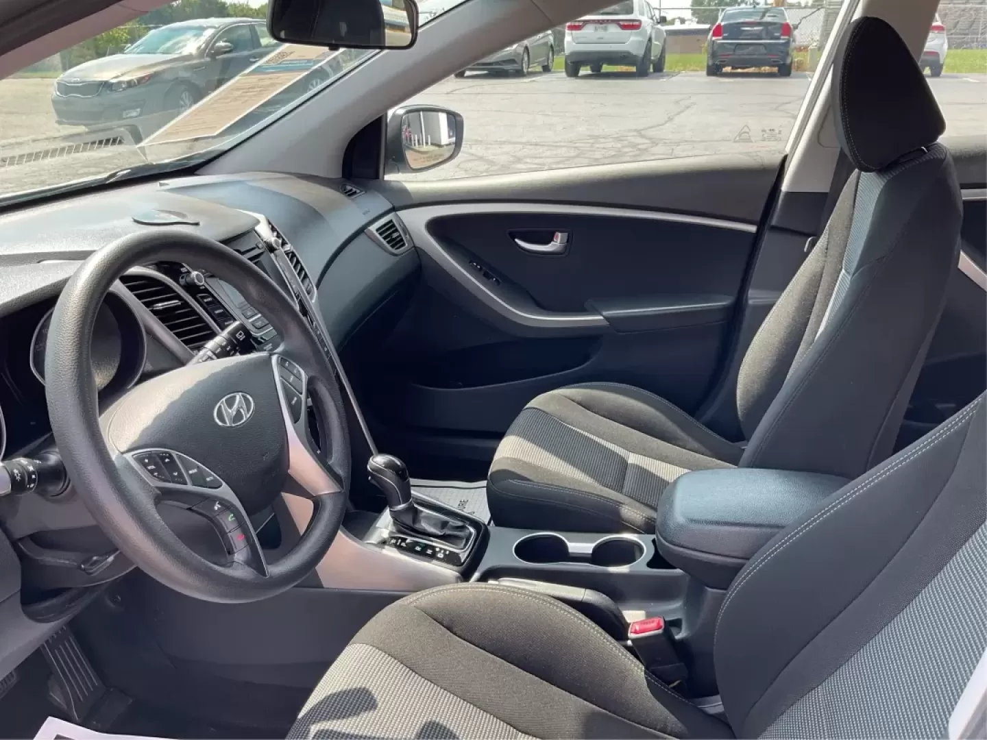2017 Hyundai Elantra GT Base (KMHD35LH2HU) with an Other engine, located at 8750 N County Rd 25A, Piqua, OH, 45356, (937) 908-9800, 40.164391, -84.232513 - **Discover the Perfect Commuter or Family Vehicle at Advantage Car and Credit - Piqua**<br /> <br /> Are you searching for a reliable vehicle that caters to your daily commute or weekend family adventures? Look no further than this 2017 Hyundai Elantra GT, now available for purchase at Advantage Car - Photo#9