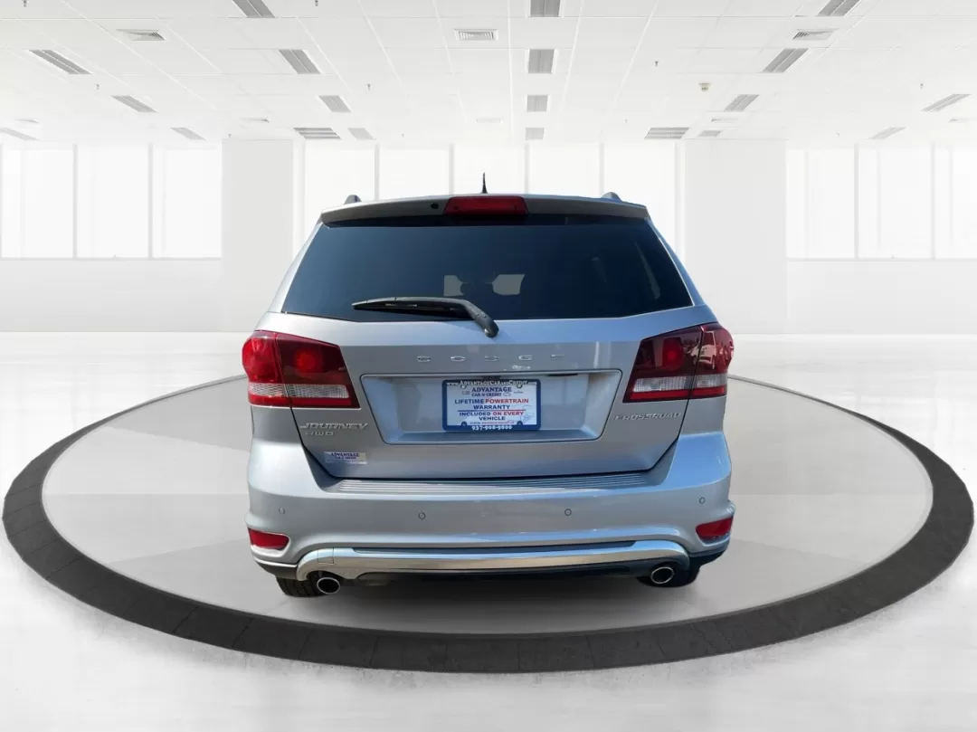 2016 Dodge Journey Crossroad Plus (3C4PDDGG2GT) with an Pentastar 3.6L V-6 DOHC engine, located at 1099 N County Rd 25A , Troy, OH, 45373, (937) 908-9800, 40.057079, -84.212883 - Photo#3