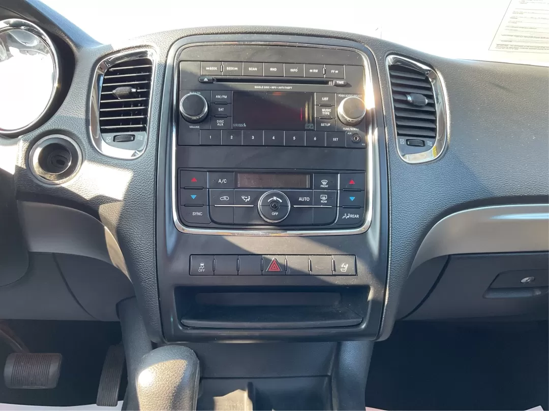2013 Dodge Durango SXT (1C4RDJAG7DC) with an 3.6L V-6 DOHC engine, located at 1099 N County Rd 25A , Troy, OH, 45373, (937) 908-9800, 40.057079, -84.212883 - Photo#13