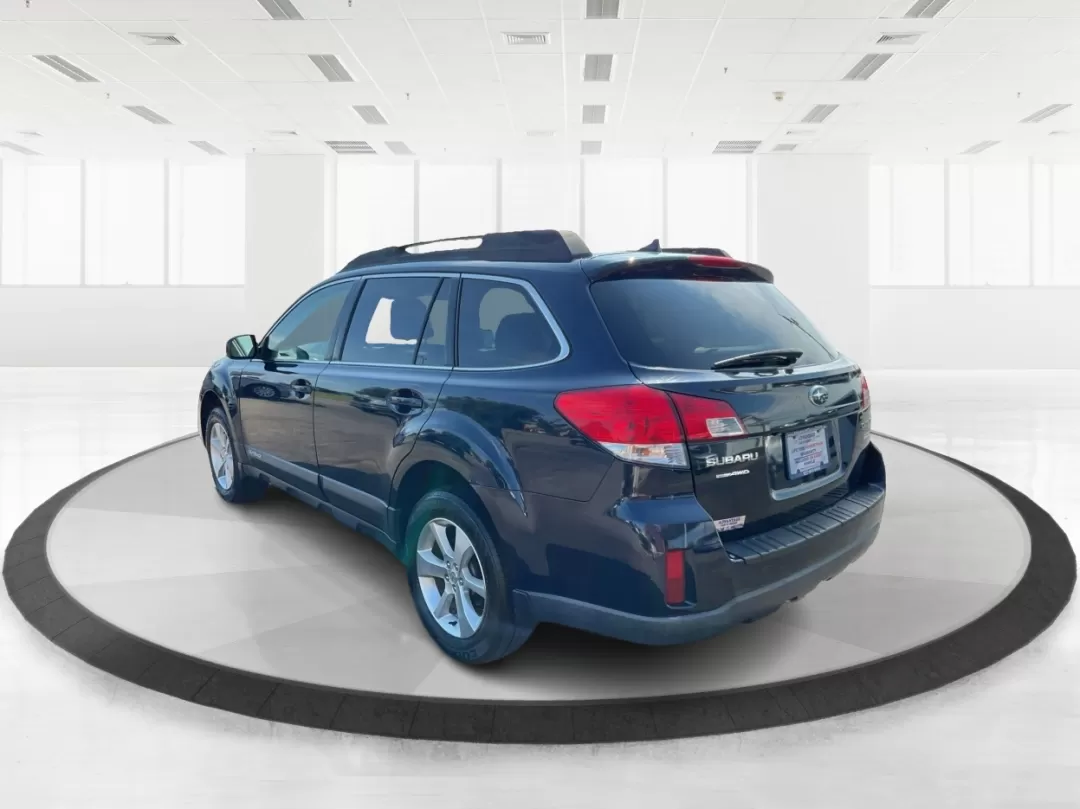 2013 Subaru Outback 2.5i Limited (4S4BRBKC0D3) with an 2.5L H-4 DOHC engine, located at 1230 East Main St, Xenia, OH, 45385, (937) 908-9800, 39.688026, -83.910172 - **Adventure Awaits with This 2013 Subaru Outback! Perfect for Weekend Getaways and Daily Commutes**<br /> <br /> Looking for a versatile vehicle that can handle everything from family road trips to daily commutes? Look no further than this 2013 Subaru Outback 2.5i Limited, now available at Advantage - Photo#4