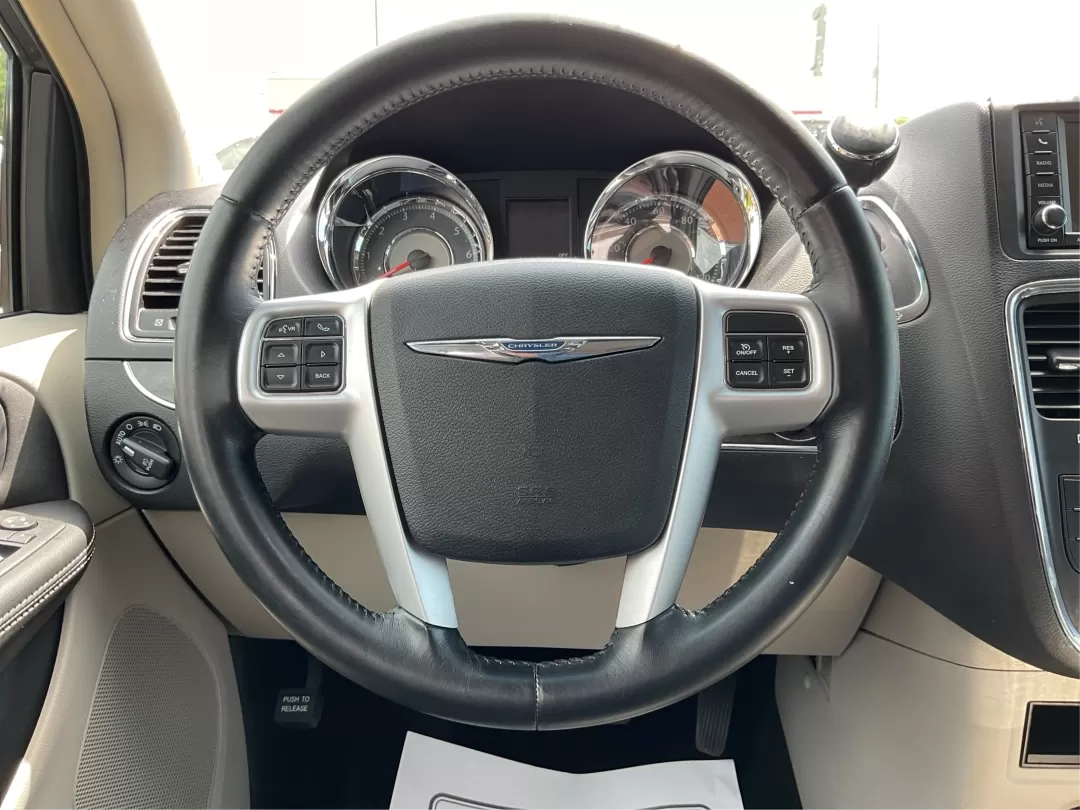 2016 Chrysler Town and Country Touring (2C4RC1BGXGR) with an Pentastar 3.6L V-6 DOHC engine, located at 1230 East Main St, Xenia, OH, 45385, (937) 908-9800, 39.688026, -83.910172 - **Discover Your Next Adventure with the 2016 Chrysler Town and Country Touring at Advantage Car and Credit Xenia!**<br /> <br /> If you're a growing family in Xenia, OH, seeking the perfect blend of comfort, space, and modern conveniences, look no further than the 2016 Chrysler Town and Country - Photo#16