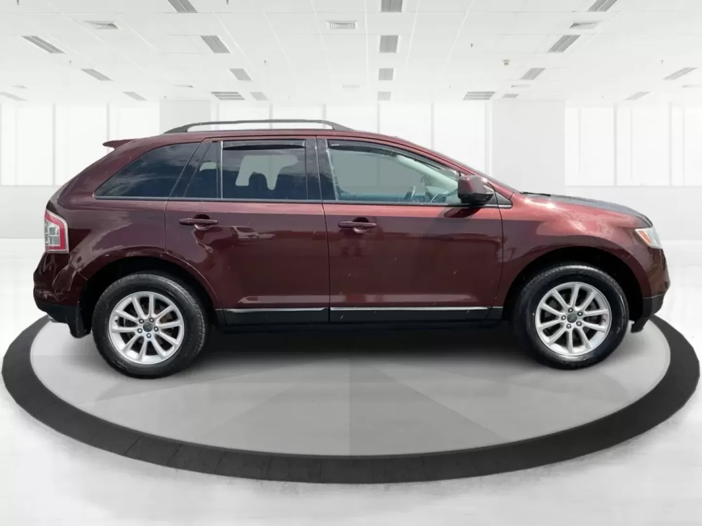 2010 Ford Edge SEL (2FMDK3JC4AB) with an Duratec 3.5L V-6 DOHC engine, located at 1230 East Main St, Xenia, OH, 45385, (937) 908-9800, 39.688026, -83.910172 - Are you ready to elevate your driving experience with a vehicle that fits your dynamic lifestyle? Whether you're embarking on an unforgettable family road trip, commuting to work, or simply running errands around Xenia, the 2010 Ford Edge SEL is the perfect companion for all your adventures. Availab - Photo#1