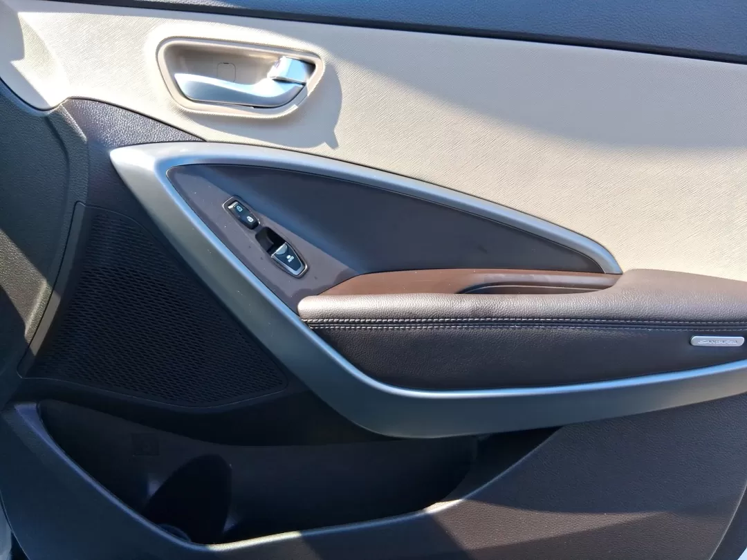 2018 Hyundai Santa Fe 2.4L (5NMZUDLB3JH) with an Theta II 2.4L I-4 gasoline direct injection engine, located at 880 E. National Road, Vandalia, OH, 45377, (937) 908-9800, 39.891918, -84.183594 - Photo#19