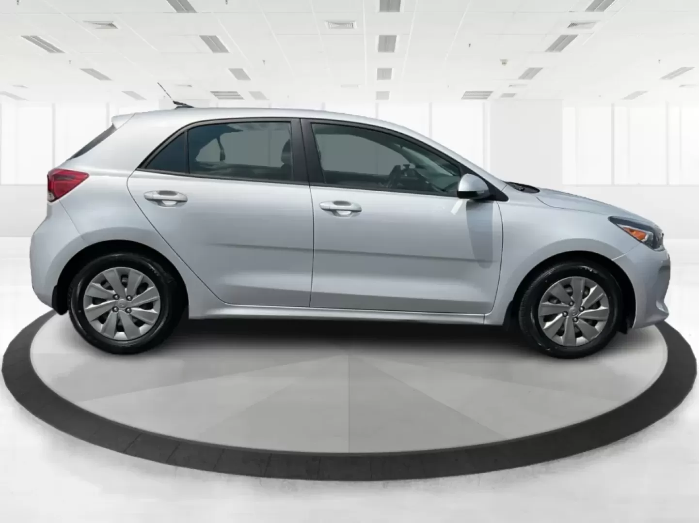 2019 Kia Rio 5-Door S (3KPA25AB6KE) with an Gamma 1.6L I-4 gasoline direct injection engine, located at 1099 N County Rd 25A, Troy, OH, 45373, (937) 908-9800, 40.057079, -84.212883 - Photo#1