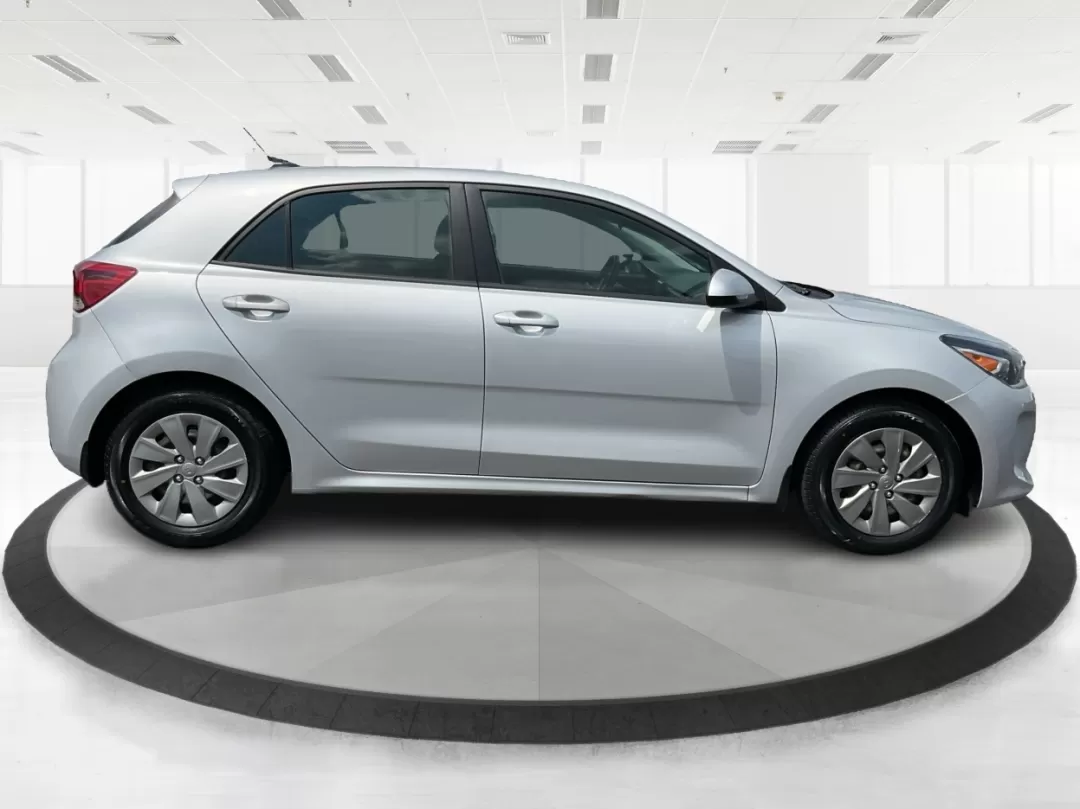 2019 Kia Rio 5-Door S (3KPA25AB6KE) with an Gamma 1.6L I-4 gasoline direct injection engine, located at 1099 N County Rd 25A , Troy, OH, 45373, (937) 908-9800, 40.057079, -84.212883 - Photo#1