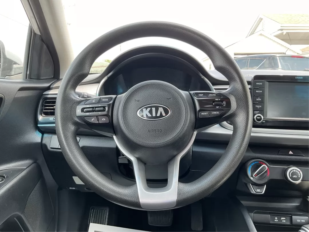 2019 Kia Rio 5-Door S (3KPA25AB6KE) with an Gamma 1.6L I-4 gasoline direct injection engine, located at 1099 N County Rd 25A , Troy, OH, 45373, (937) 908-9800, 40.057079, -84.212883 - Photo#16
