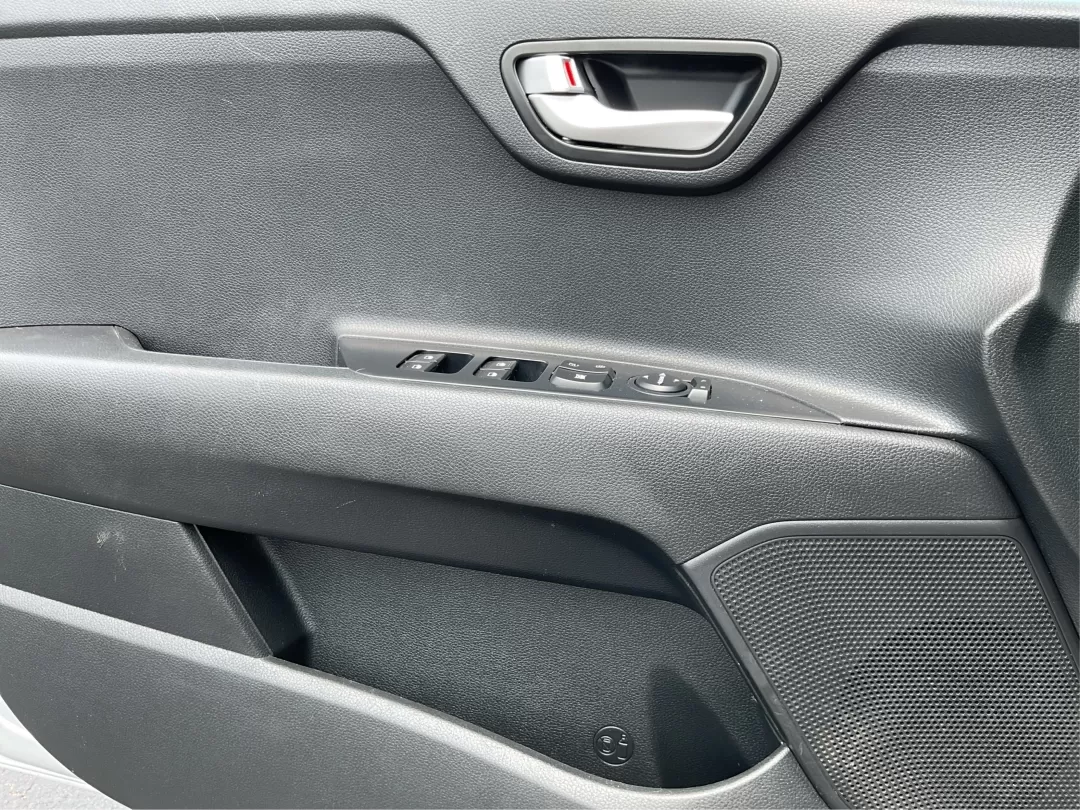 2019 Kia Rio 5-Door S (3KPA25AB6KE) with an Gamma 1.6L I-4 gasoline direct injection engine, located at 1099 N County Rd 25A , Troy, OH, 45373, (937) 908-9800, 40.057079, -84.212883 - Photo#17